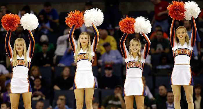 Virginia-cheerleaders-467247372_10_0.jpg